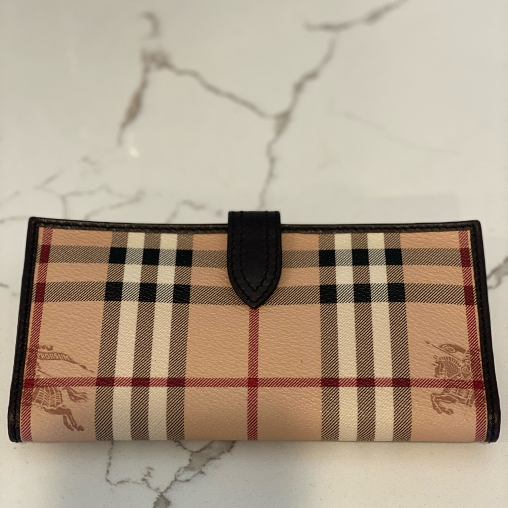 Burberry Wallet - Picture 3 of 6